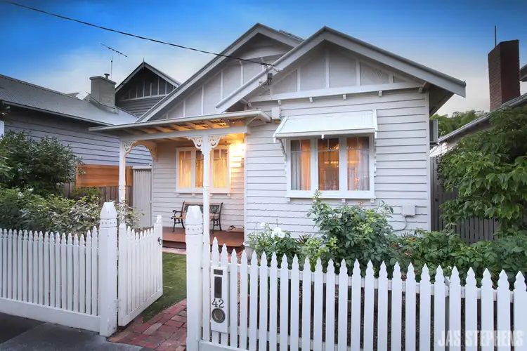 42 Empress Avenue, Kingsville VIC 3012