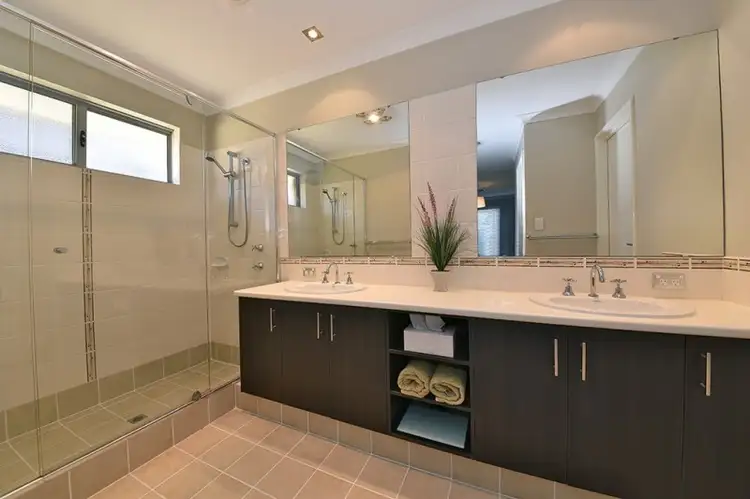 Seventh view of Homely house listing, 4 Vosnacos Way, Tapping WA 6065