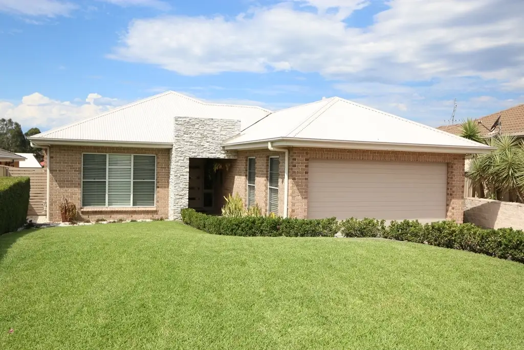 Main view of Homely house listing, 5 Carnarvon Circ, East Maitland NSW 2323