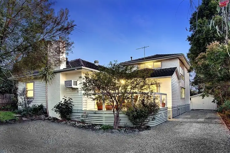 15 Neville Street, Ringwood VIC 3134