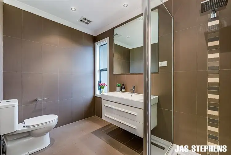 Sixth view of Homely townhouse listing, 32 Millers Road, Brooklyn VIC 3012