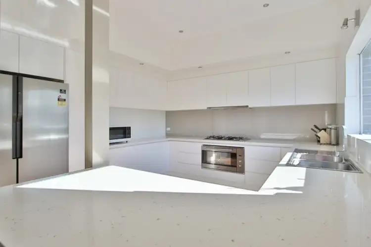 Sixth view of Homely townhouse listing, 2/26 Sunhill Road, Templestowe Lower VIC 3107