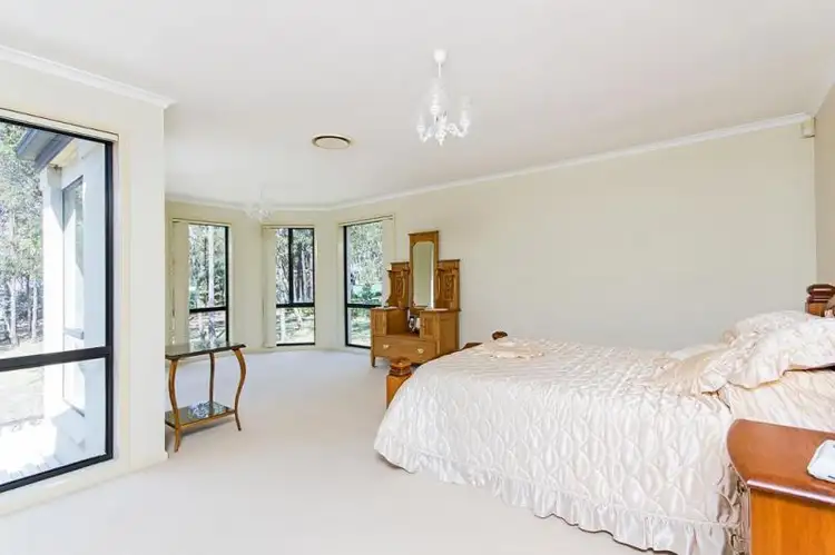 Sixth view of Homely house listing, 8 Woodlands Drive, Thornton NSW 2322