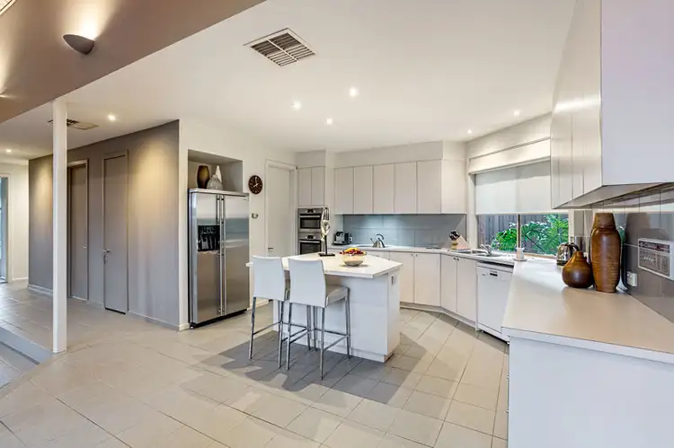 Sixth view of Homely house listing, 5 Green Gully Close, Keilor Downs VIC 3038