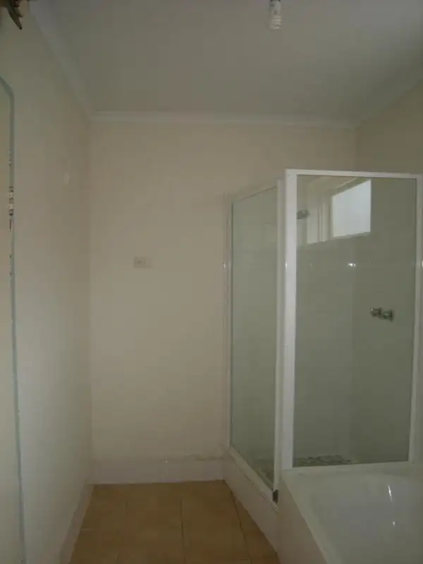 Fifth view of Homely apartment listing, 28/291 York Street, Sale VIC 3850