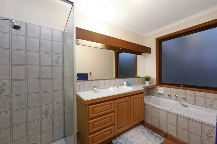 Seventh view of Homely house listing, 7 Jindalee Close, Rowville VIC 3178
