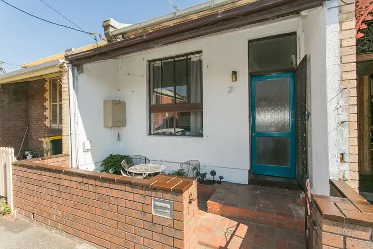 3 Charles Street, Carlton VIC 3053