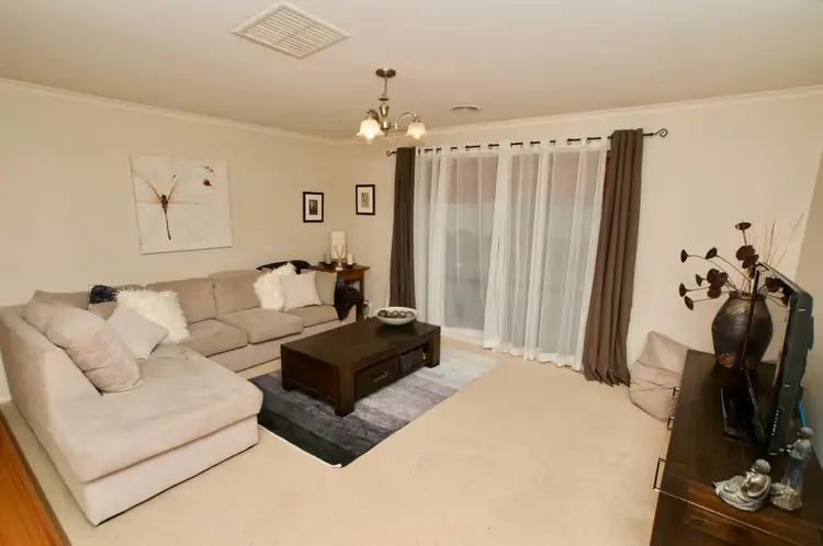 Second view of Homely house listing, 10 Yale Court, Wangaratta VIC 3677