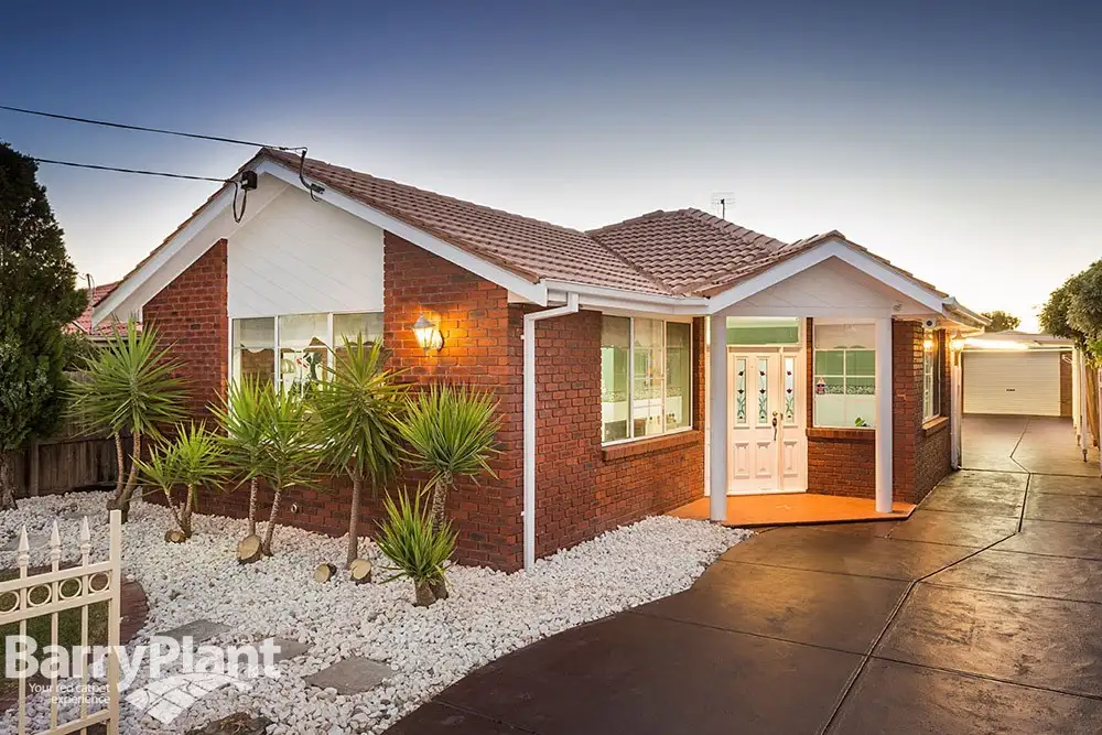 Main view of Homely house listing, 2 Walters Court, Altona Meadows VIC 3028