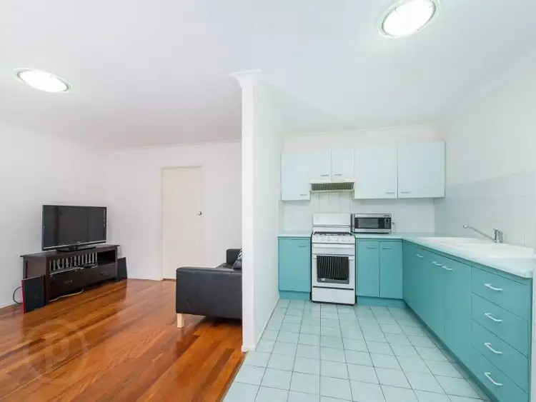 4/45 McIlwraith Avenue, Norman Park QLD 4170