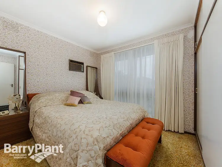 Sixth view of Homely house listing, 27 Reaburn Avenue, St Albans VIC 3021