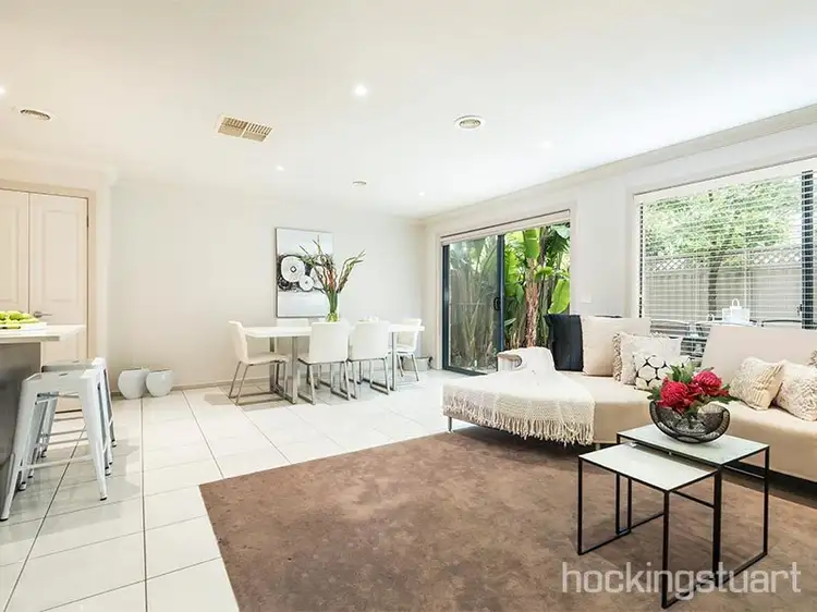 Main view of Homely townhouse listing, 2/84 Albert Street, Mordialloc VIC 3195