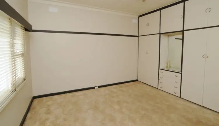 Fifth view of Homely house listing, 10 Burke Street, Wangaratta VIC 3677