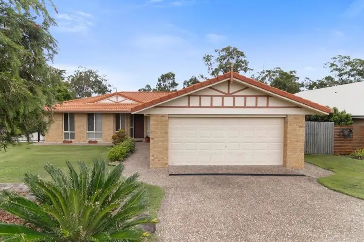 28 Alexandra Close, Flinders View QLD 4305