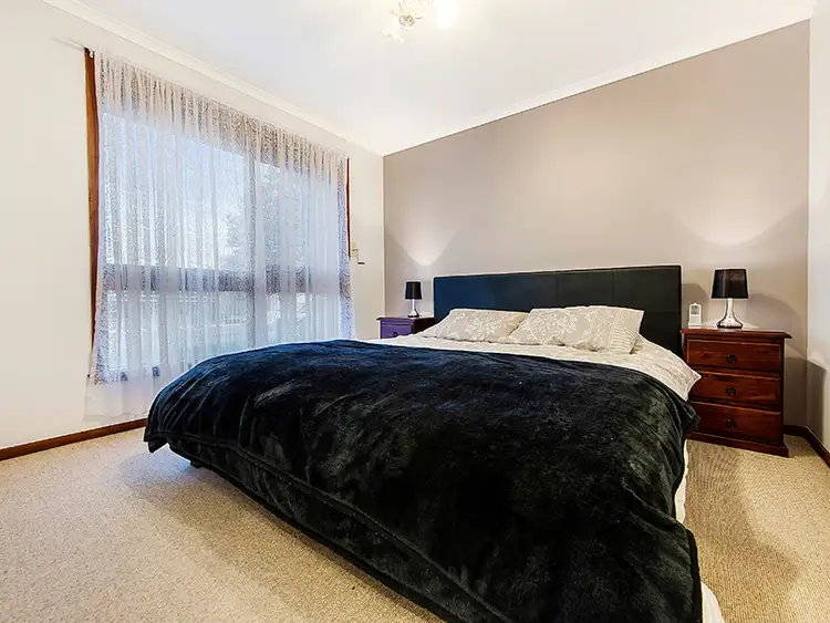 Second view of Homely house listing, 32 Dobell Crescent, Werribee VIC 3030