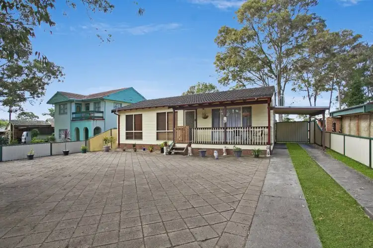 103 Pacific Highway, Charmhaven NSW 2263
