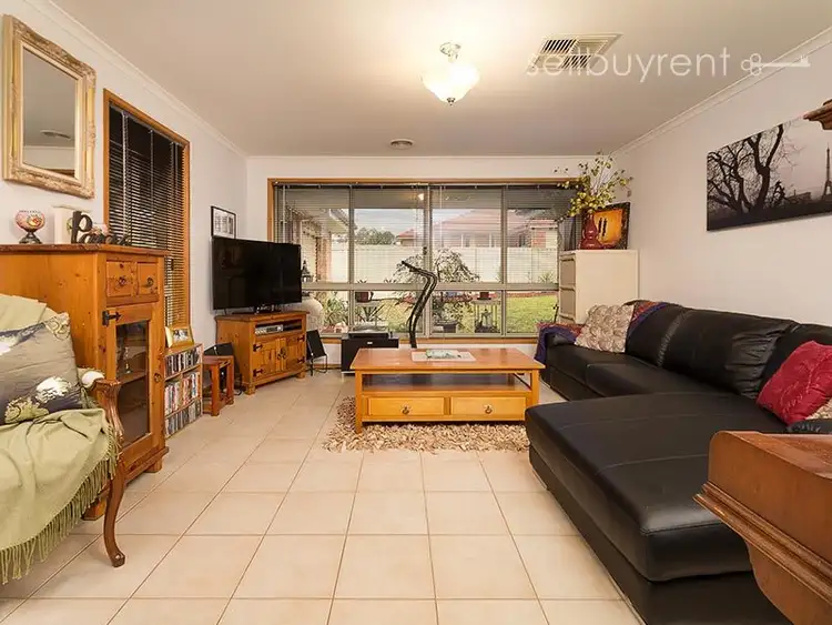 Fourth view of Homely house listing, 6 SHARP COURT, Wodonga VIC 3690