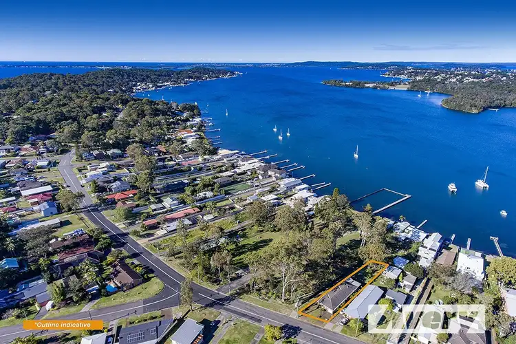 136 Kilaben Road, Kilaben Bay NSW 2283