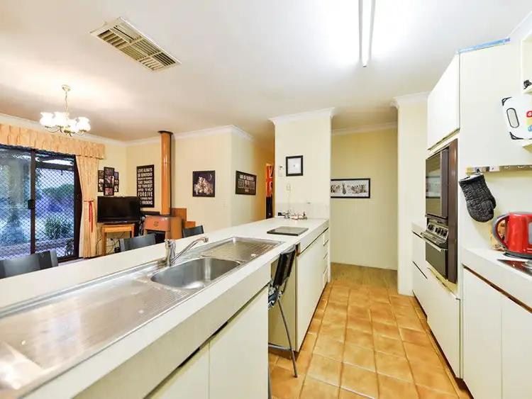 Second view of Homely house listing, 35 Nerida Way, Parkwood WA 6147
