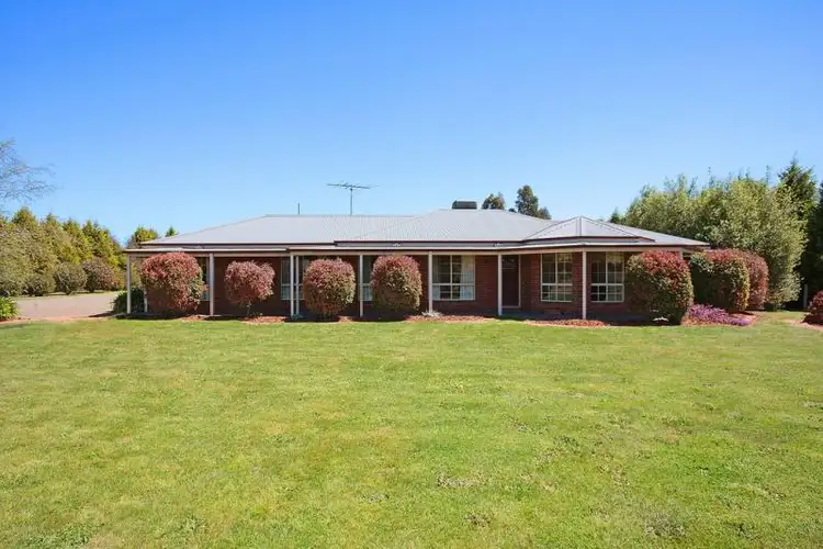 Fourth view of Homely house listing, 2 Ballantine Court, Kilmore VIC 3764