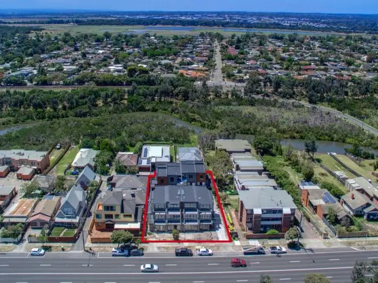 Fifth view of Homely townhouse listing, 8/58 Nepean Highway, Seaford VIC 3198