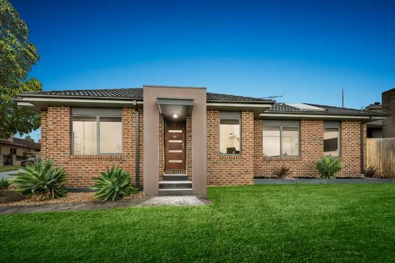 Main view of Homely house listing, 39 Yarra Avenue, Reservoir VIC 3073