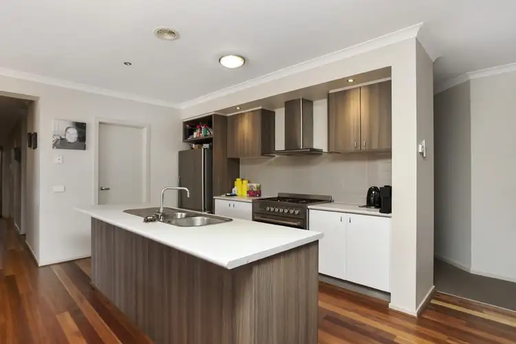 Second view of Homely house listing, 7 Lawson Place, Burnside Heights VIC 3023