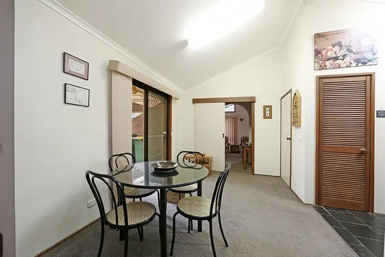 Fifth view of Homely house listing, 2 Sienna Court, Rowville VIC 3178