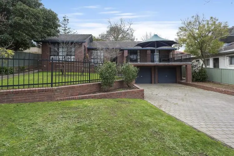 48 Glencoe Street, Kennington VIC 3550