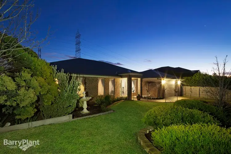 Second view of Homely house listing, 5 Grosvenor Place, Narre Warren North VIC 3804