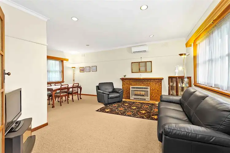 Sixth view of Homely house listing, 2 Muir Crescent, Newington VIC 3350