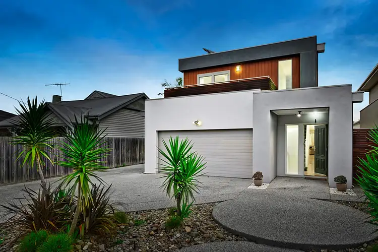 108 Truganini Road