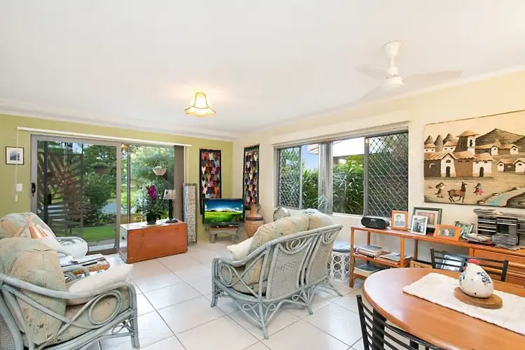 1/88 Sarawak Avenue, Palm Beach QLD 4221