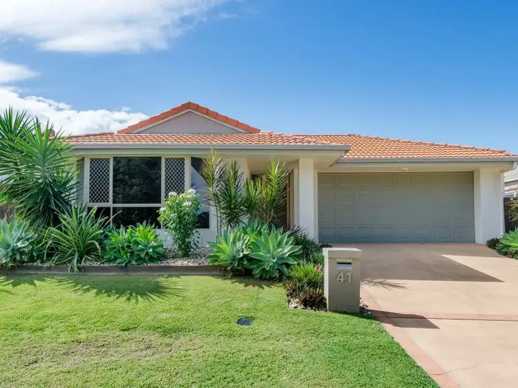 41 Olsen Crescent, Wakerley QLD 4154