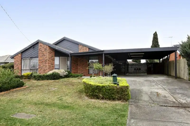Main view of Homely house listing, 8 Golden Square Crescent, Hoppers Crossing VIC 3029