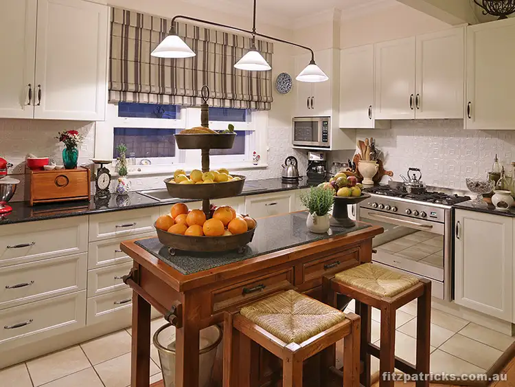 Fifth view of Homely house listing, 2 Gossett Street, Wagga Wagga NSW 2650