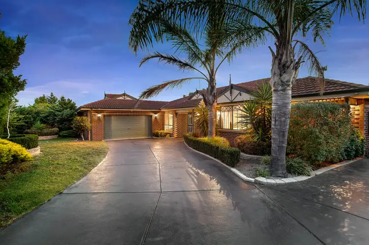 5 Kiwi Retreat, Keilor Downs VIC 3038