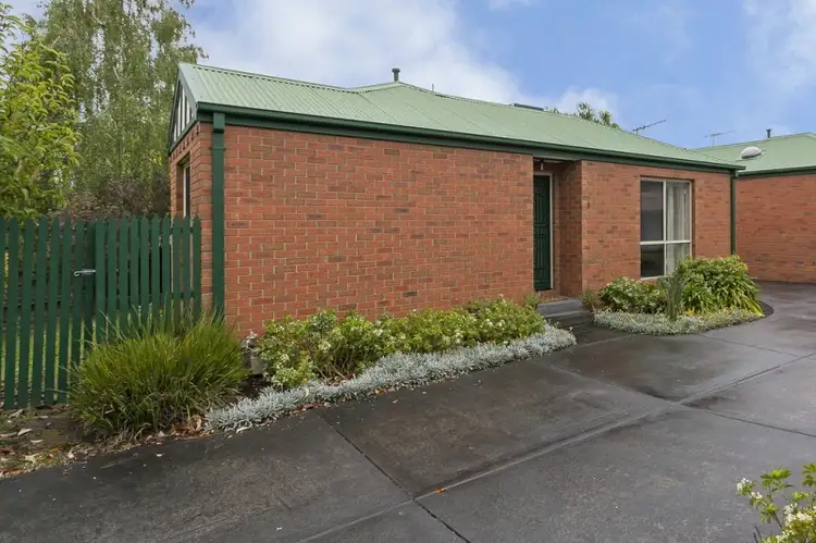 8/28 Arlington Street, Ringwood VIC 3134