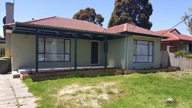 8 Fox Street, St Albans VIC 3021