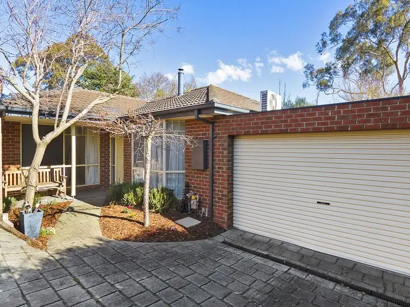 Main view of Homely unit listing, 2/45 Sunhill Road, Mount Waverley VIC 3149