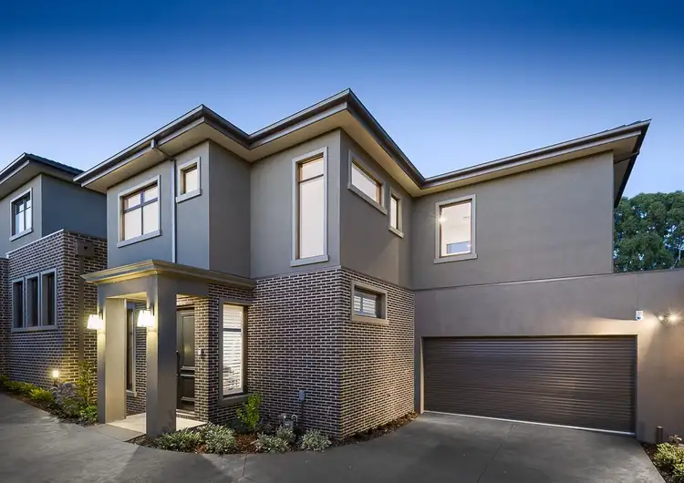 2/5 Leura Street, Doncaster East VIC 3109