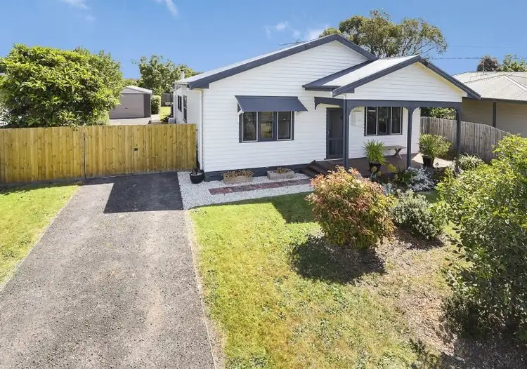 Second view of Homely house listing, 20 Coatsworth Avenue, St Leonards VIC 3223
