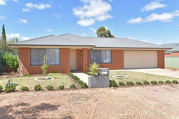 4 Belac Street, Maiden Gully VIC 3551