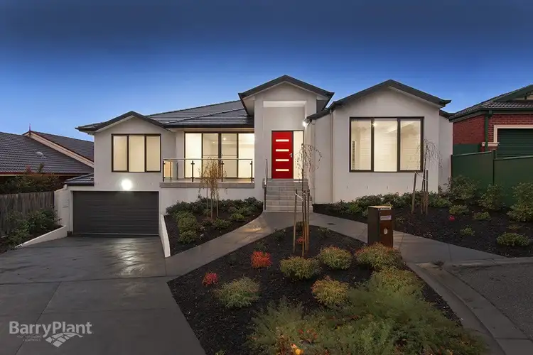 7 Astrid Court, Berwick VIC 3806