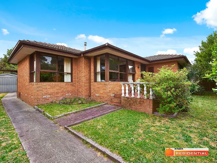 52 Kevin Avenue, Ferntree Gully VIC 3156