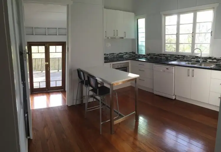 32 Scriven Street, Mount Crosby QLD 4306