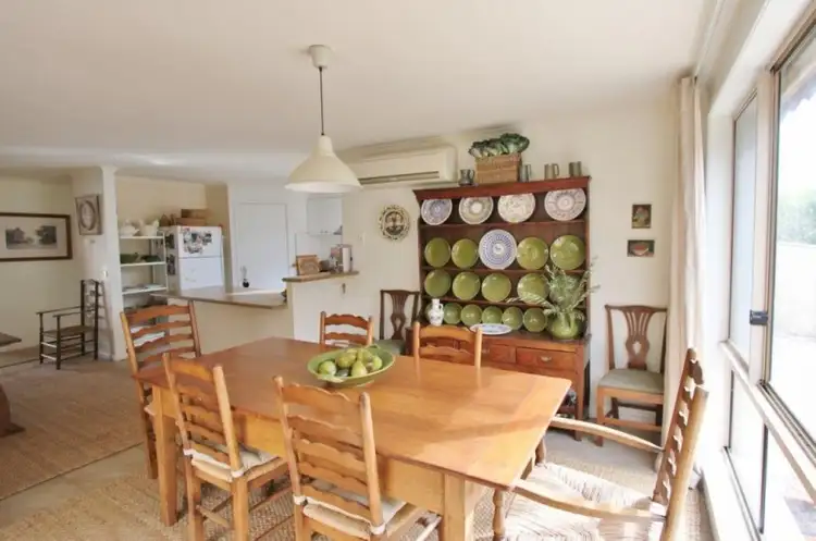 Fifth view of Homely house listing, 18 Cambridge Drive, Mansfield VIC 3722