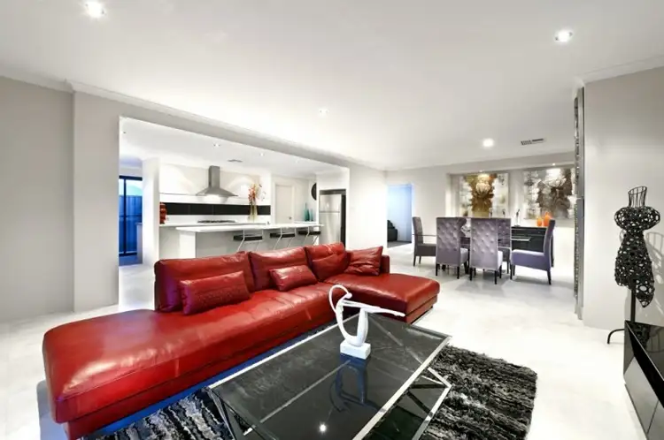 24 Monticello Meander, Landsdale WA 6065