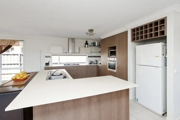 Sixth view of Homely house listing, 40 Isabella Way, Tarneit VIC 3029
