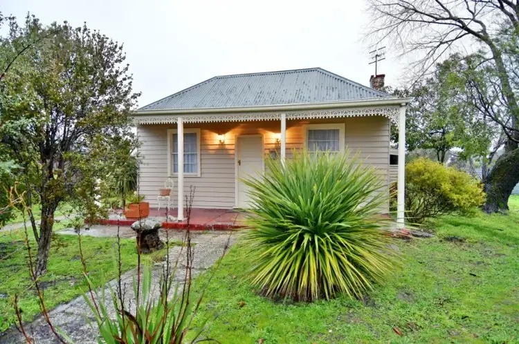 96 Clunes Road, Creswick VIC 3363